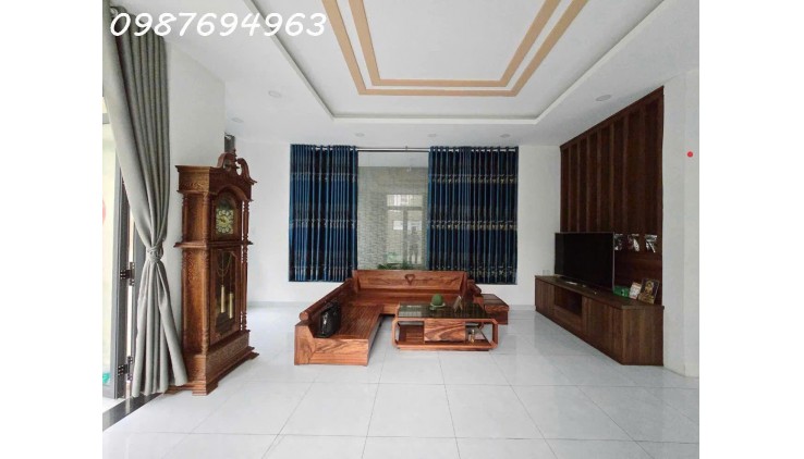 ĐẠI PHÚC VILLA KHU VỰC NHIỀU NGHỆ SĨ Ở 10x20M CĂN GÓC 2 MẶT TIỀN VIEW CÔNG VIÊN 21.xT